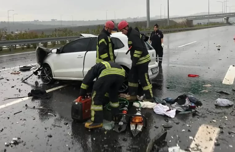 Kontrolden çıkan araç menfeze savruldu