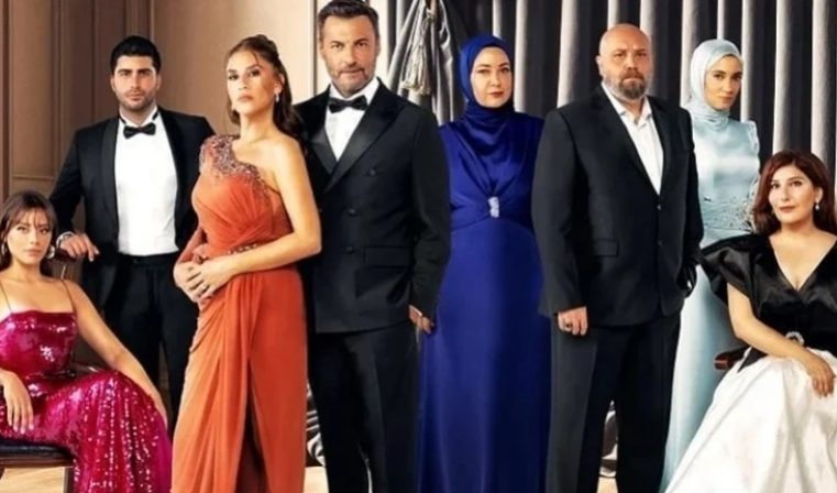 Kızılcık şerbetinin oyuncusu