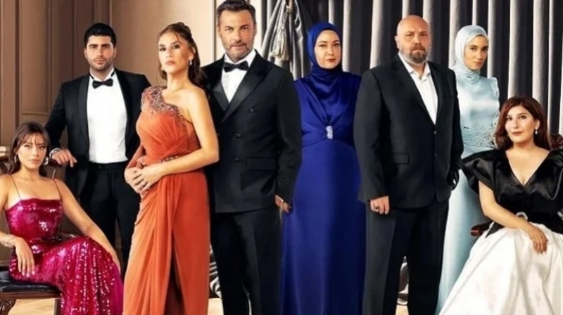 Kızılcık şerbetinin oyuncusu