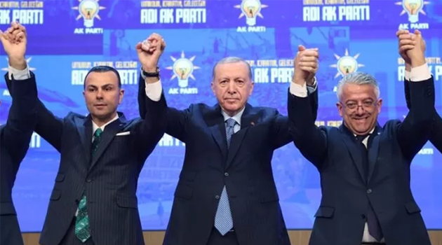 AK Parti’ye Şaşırtan KatıIım