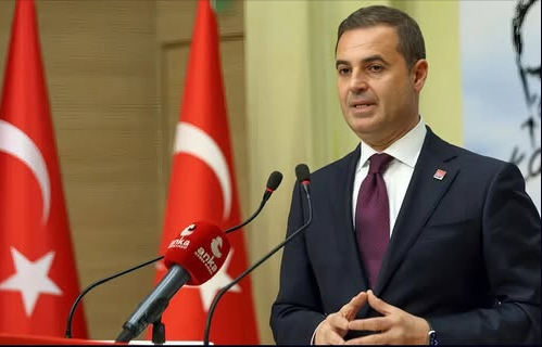 Balıkesir Büyükşehir Belediye Başkanı Ahmet Akın’dan “AK Parti’ye geçiş” iddialarına yanıt