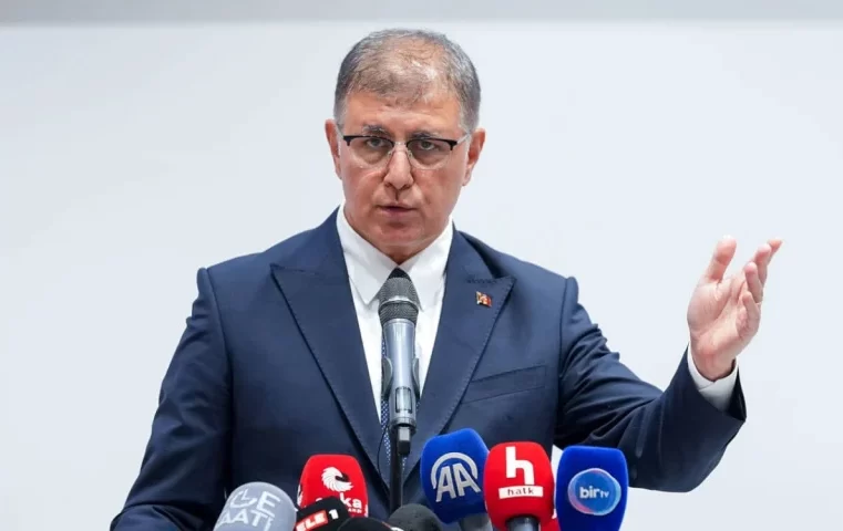 akp’ye geçiyor