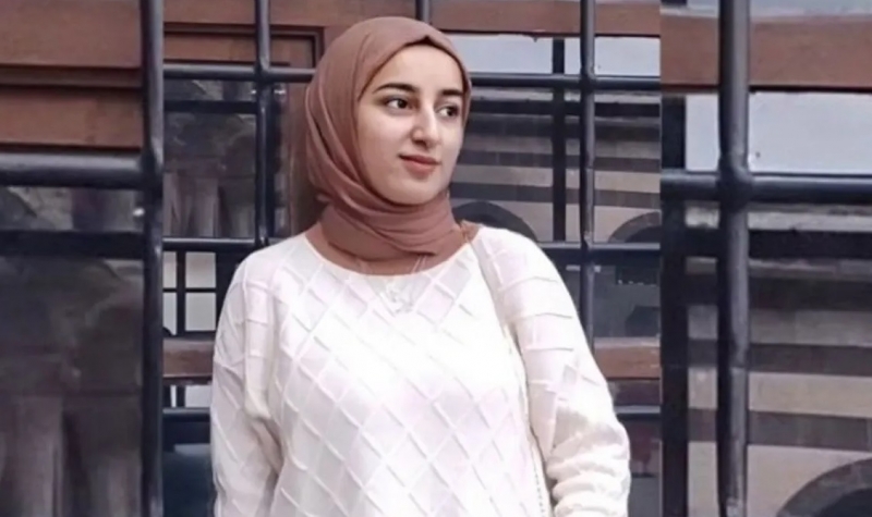 22 yaşındaki Rojin Kabaiş