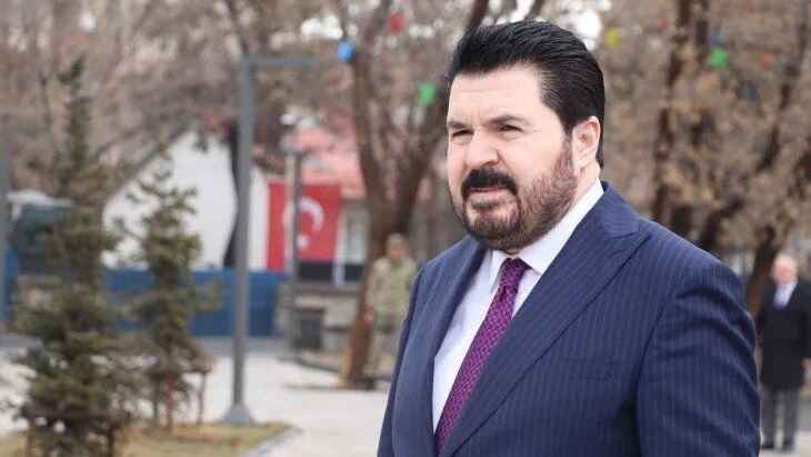 AK Partili Savcı Sayan’dan dikkat çeken transfer iddiası