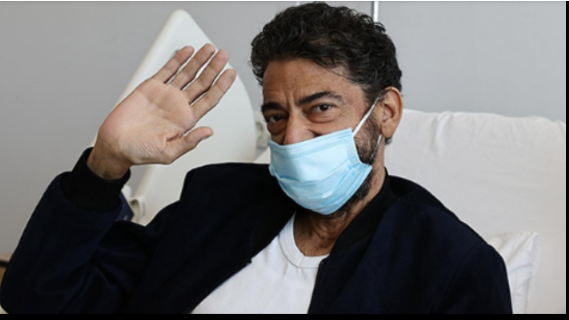 Arabesk müziğin yanık sesi Hakan Taşıyan kalp krizi geçirdi