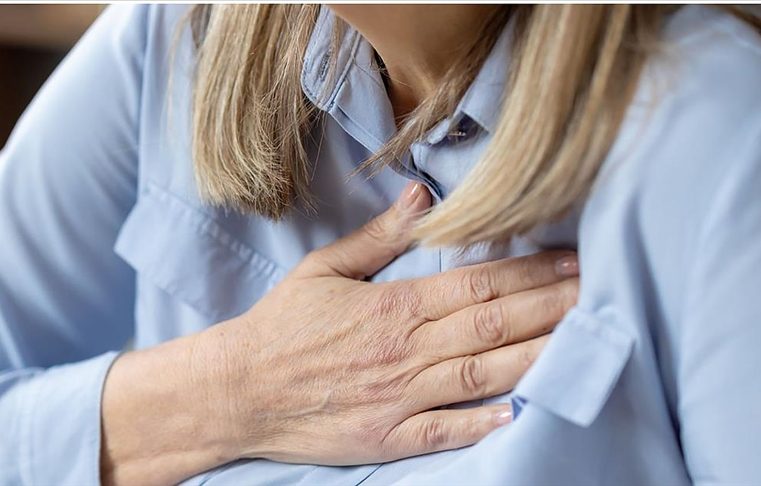 Kalp Krizi Sandım Ama Değilmiş Panik Atak Belirtileri