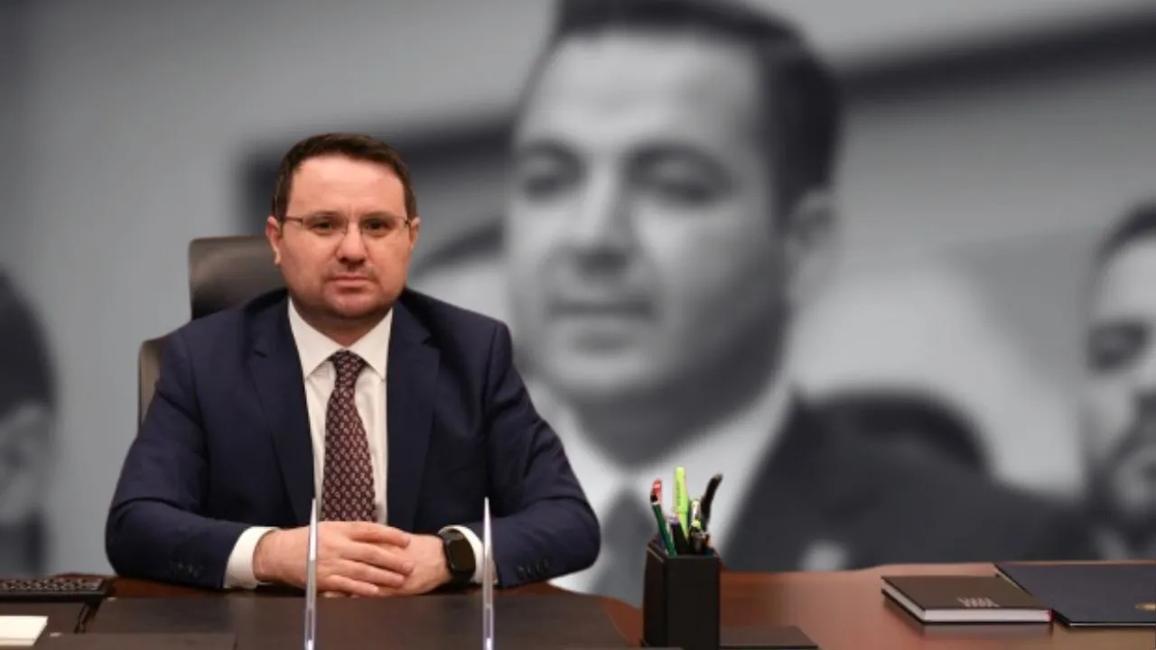 Akın Gürlek Bakan oldu