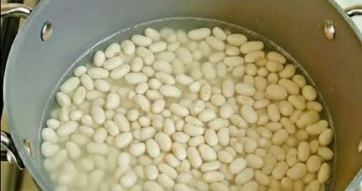 Kuru Fasulyeyi Böyle Yapmayan Gerçek Lezzeti Kaçırıyor!