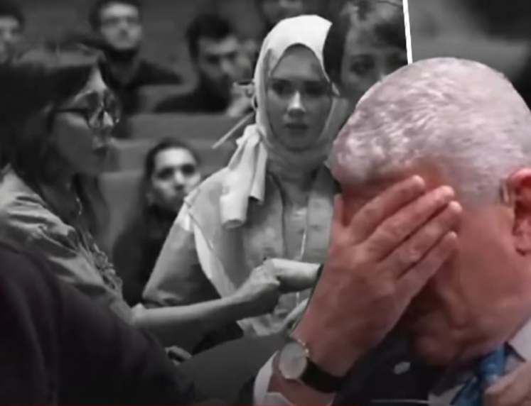 Gözyaşları Sel Oldu