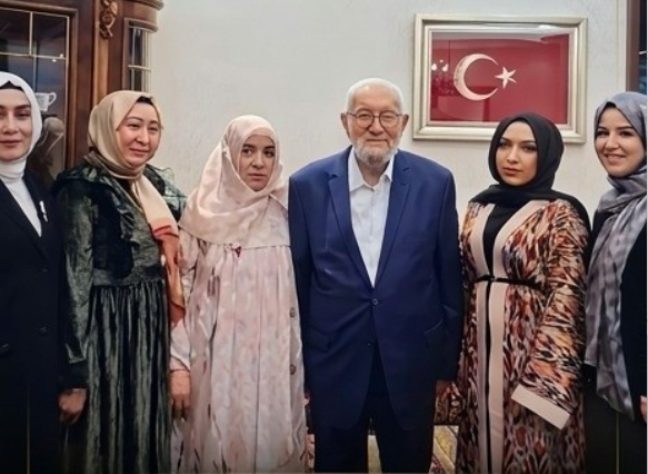 Değerli hocamız Necmettin Nursaçan