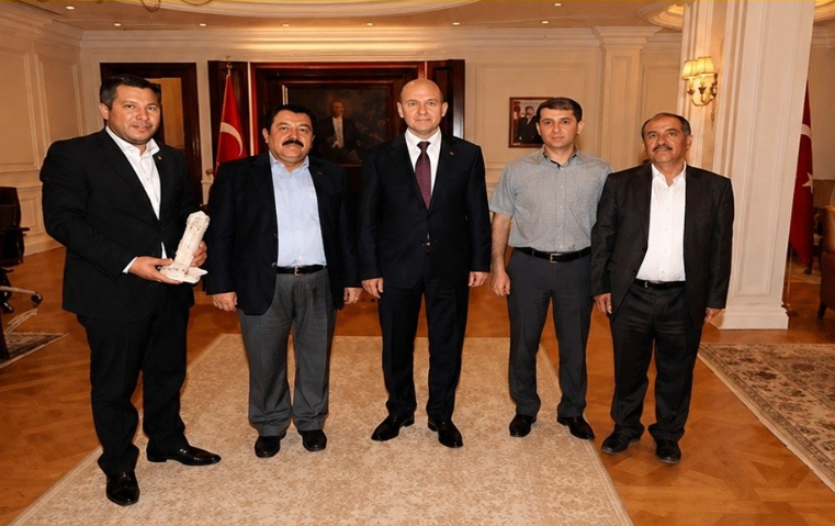 CHP’li belediye başkanı AKP’ye geçiyor