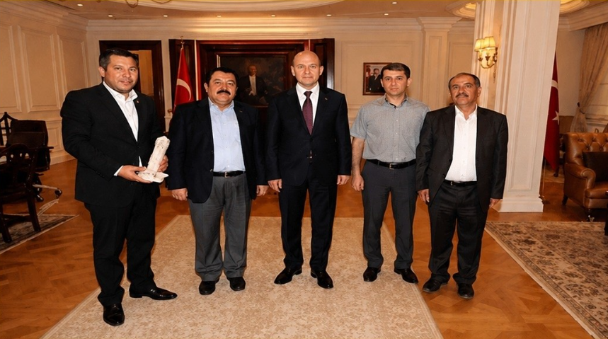 CHP’li belediye başkanı AKP’ye geçiyor