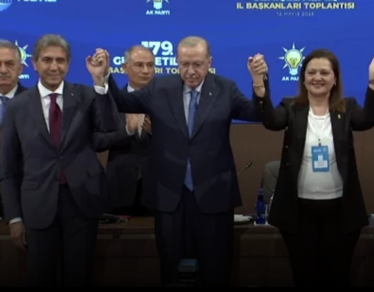 AK Parti’ye geçen belediye başkanının oğlu