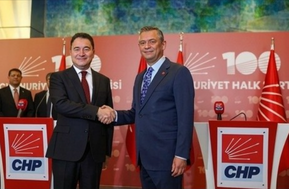 CHP’ye Geçiyor!