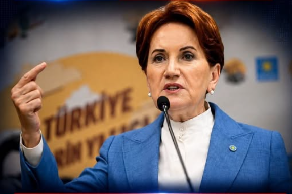 Meral Akşener Yeniden Sahalara Mı Dönüyor