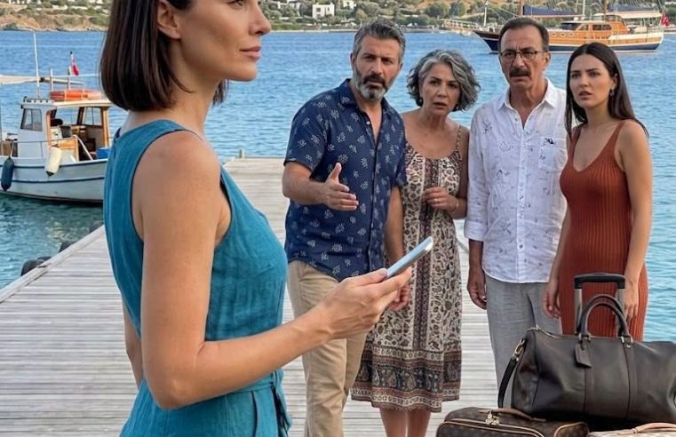 Sıkıntıyla gülümsedi