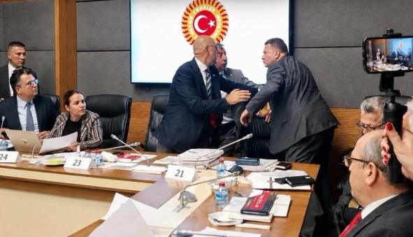 Meclis birbirine girdi! İşte kavga edenler