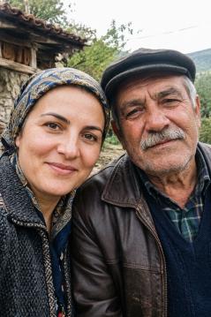 43 yaşında duldum köyün ağasıyla evlendim ilk geceden.. Sonraki